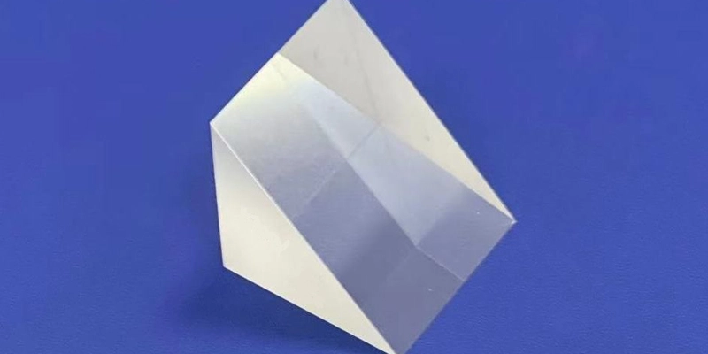 right angle prism